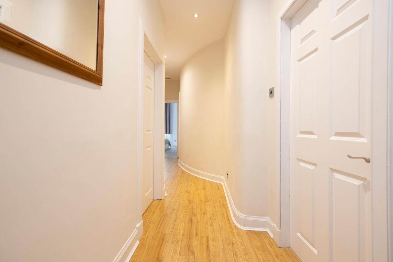 Joivy Chic Apartment Near Stockbridge Market Edinburgh Exterior photo